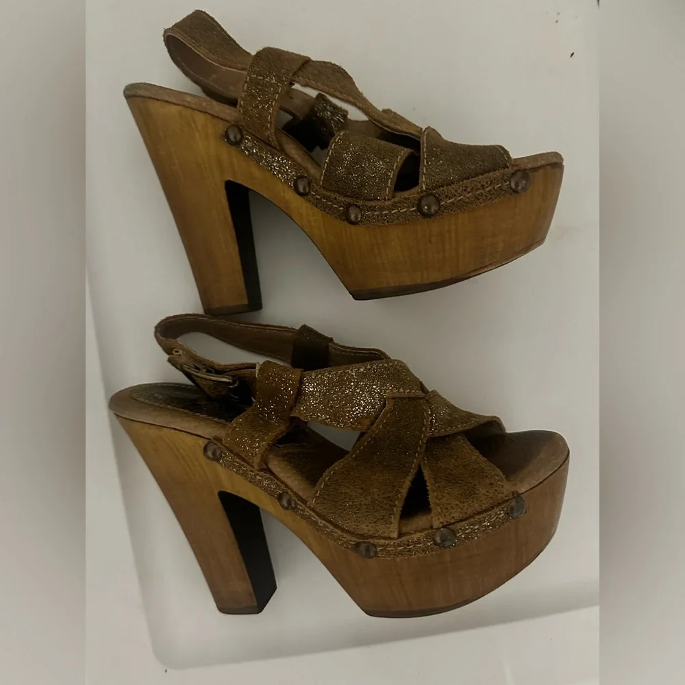 Sbicca Platforms - Picture 3 of 5